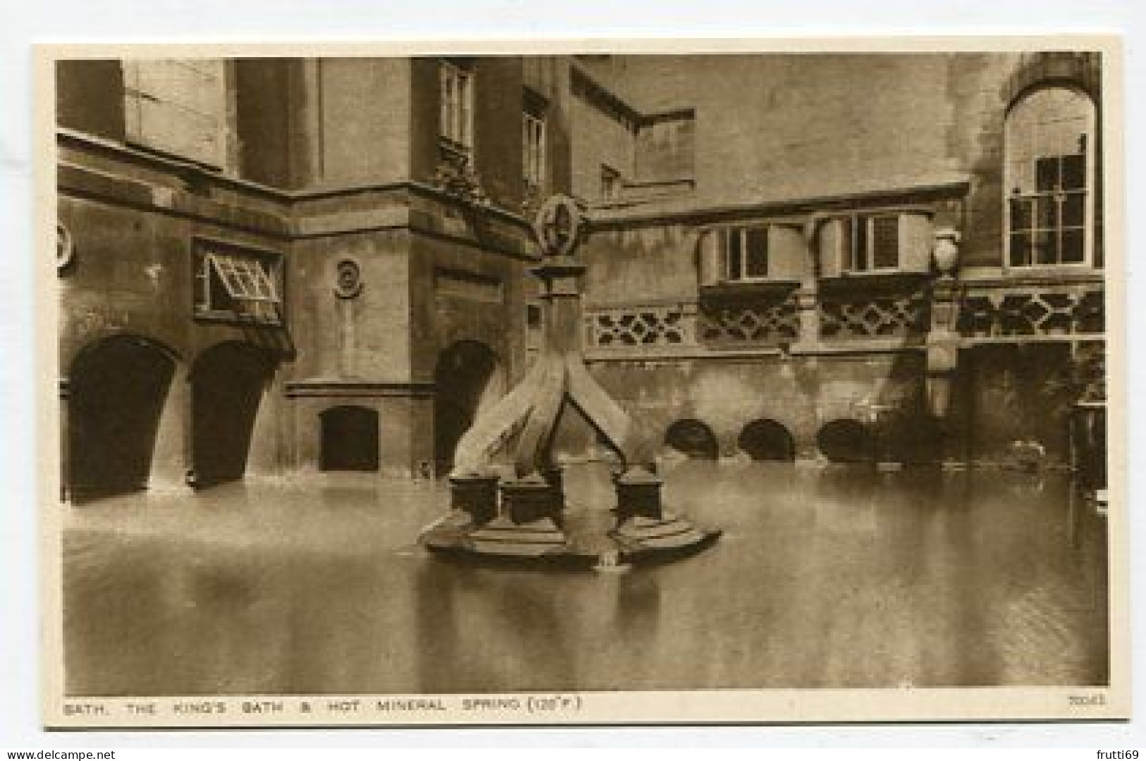 AK 187578 ENGLAND - Bath - The King's Bath & Hot Mineral Spring - Bath