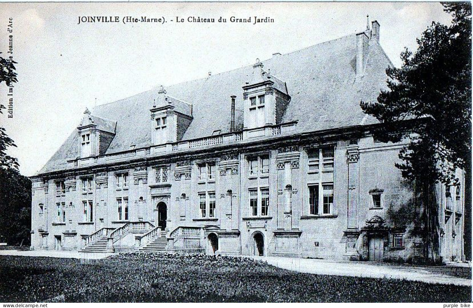 Châteaux de France LOT 100 CPA en TBE