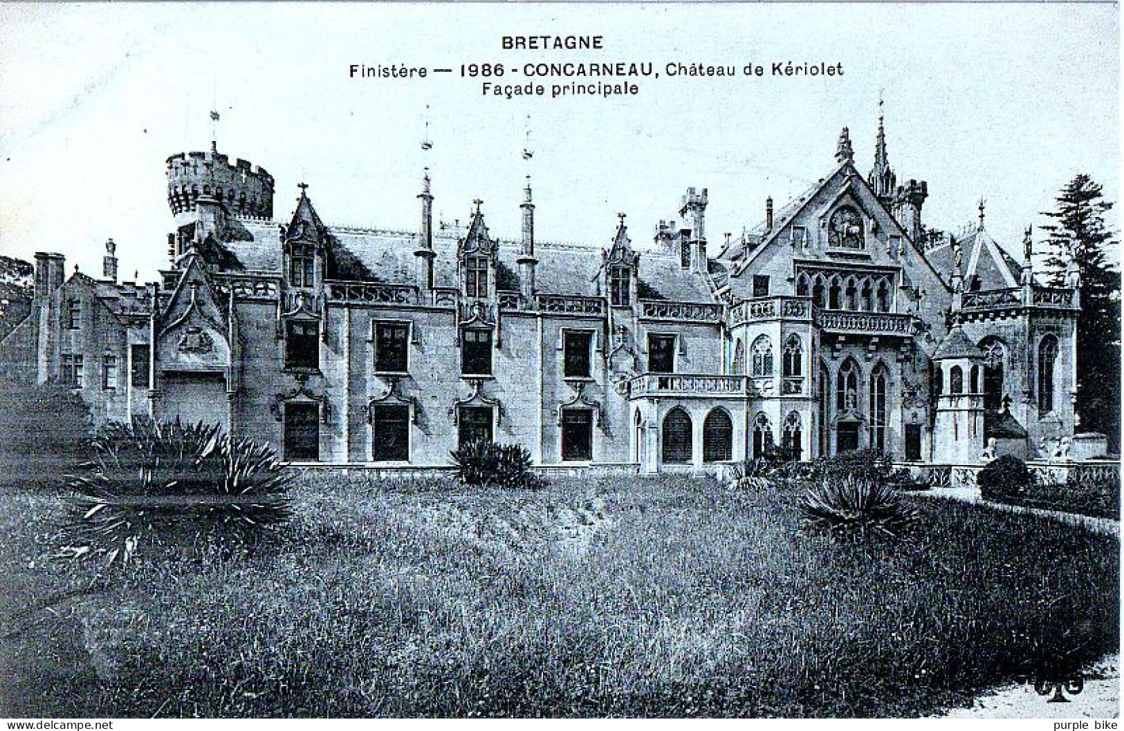 Châteaux de France LOT 100 CPA en TBE