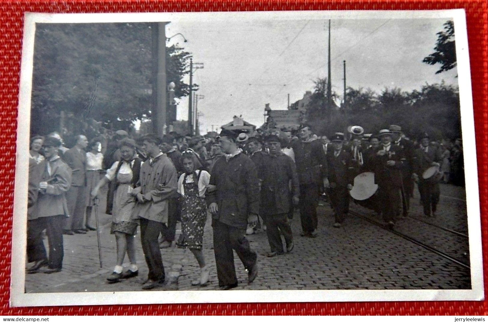 BRUXELLES  -  BERCHEM STE AGATHE -  Carte Photo  - Procession En 1949 - St-Agatha-Berchem - Berchem-Ste-Agathe