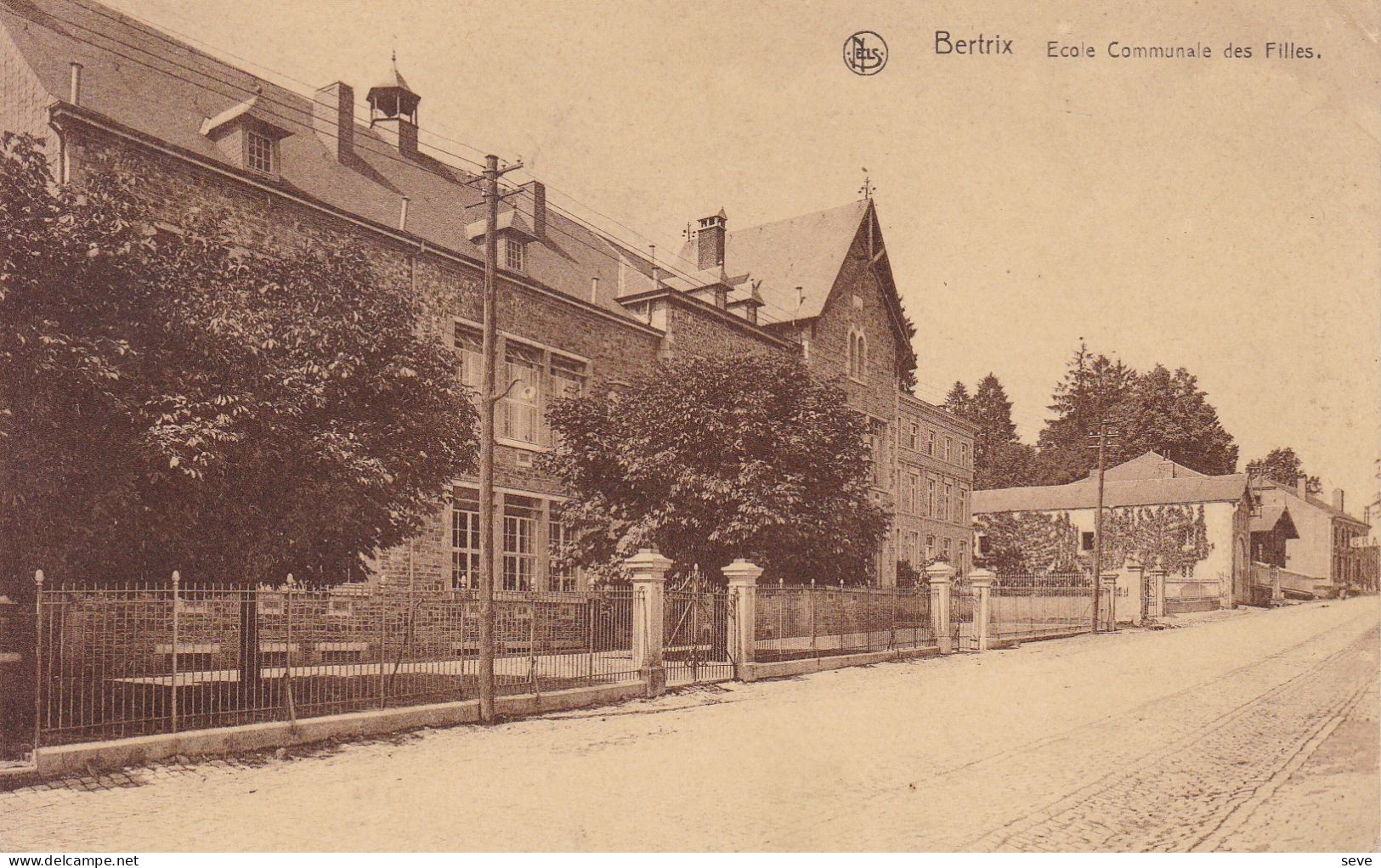 BERTRIX Ecole Communale Des Filles  Carte Postée Années '30 Vers Falisolle - Bertrix