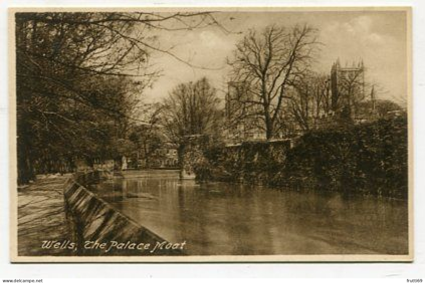 AK 187614 ENGLAND - Wells - The Palace Moat - Wells