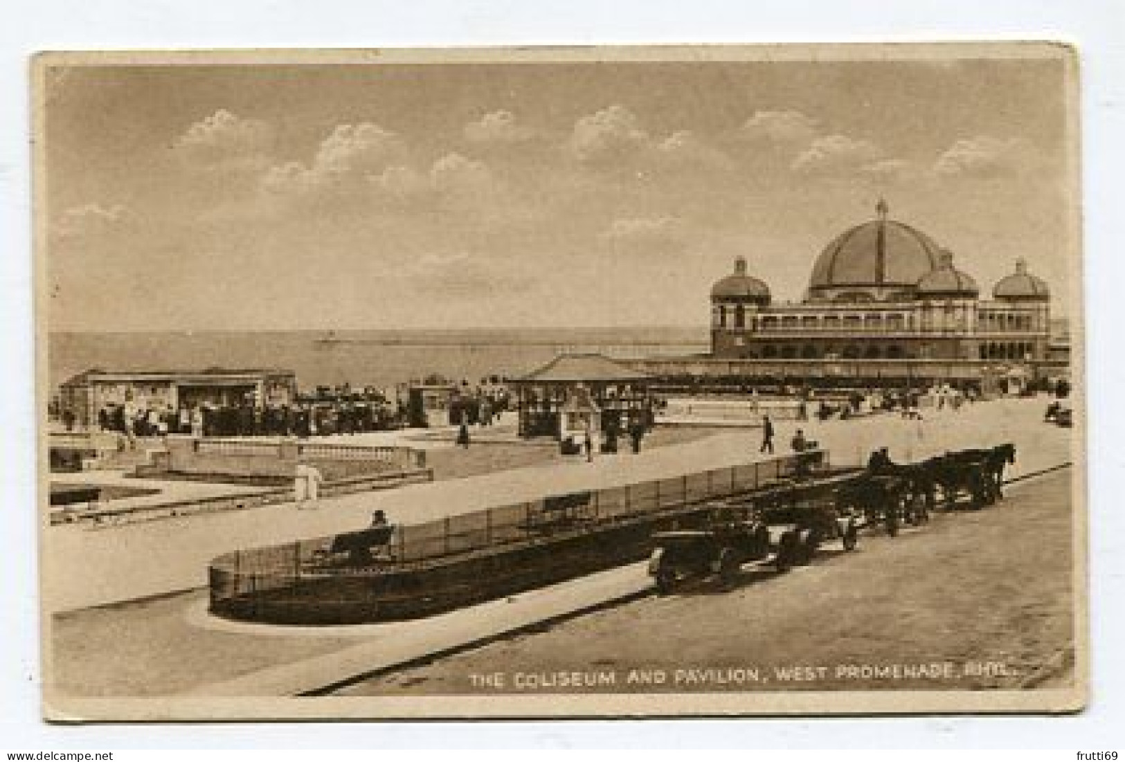 AK 187661 WALES - Rhyl - The Coliseum And Pavilion - Denbighshire