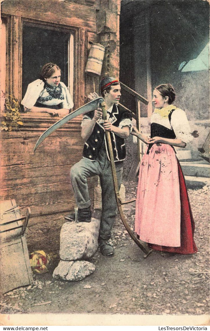 FOLKLORE - Costumes - Homme - Femmes - Carte Postale Ancienne - Costumi