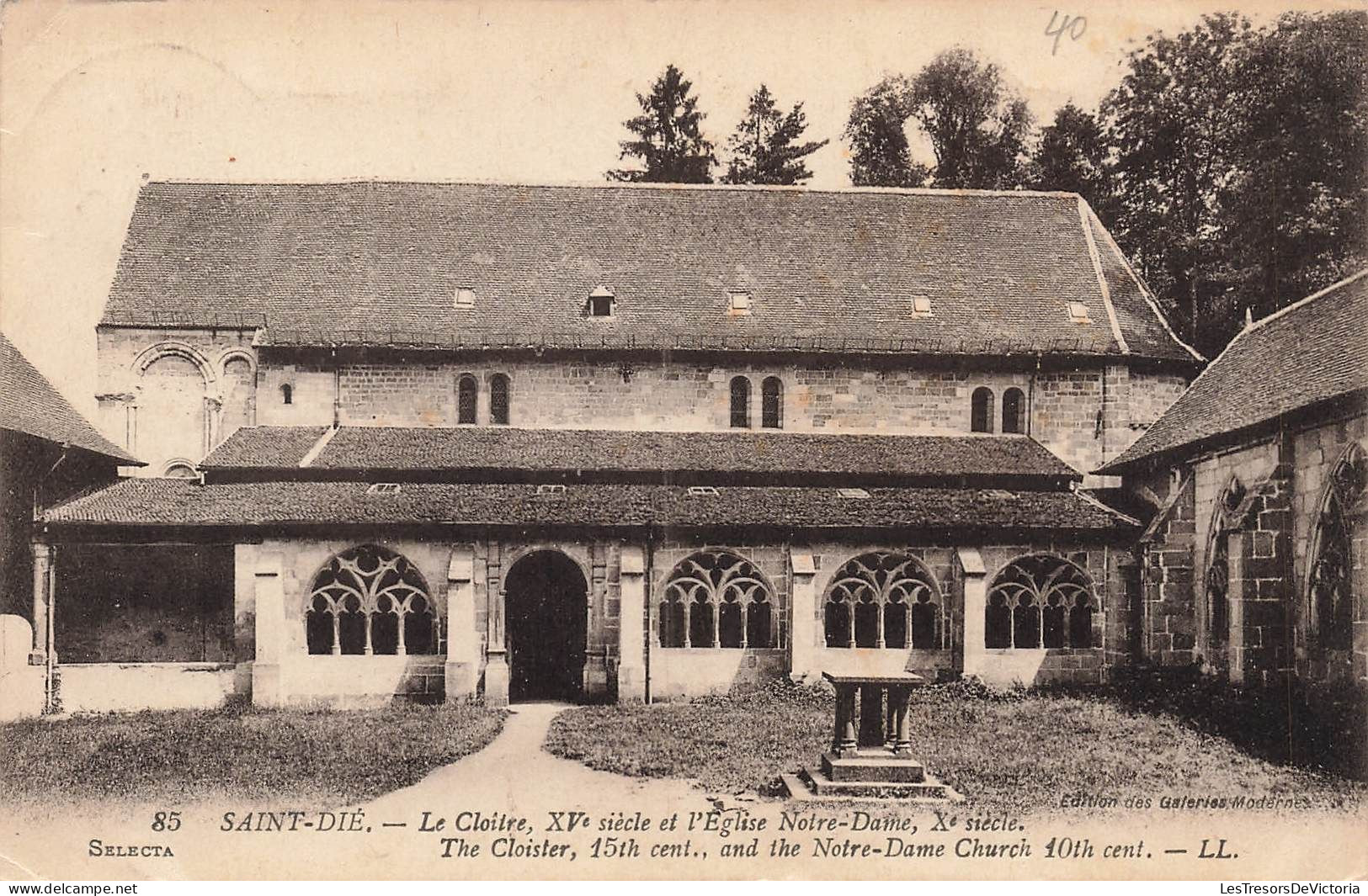 FRANCE - Saint Die - Le Cloître Et L'église Notre-Dame - Carte Postale Ancienne - Saint Die