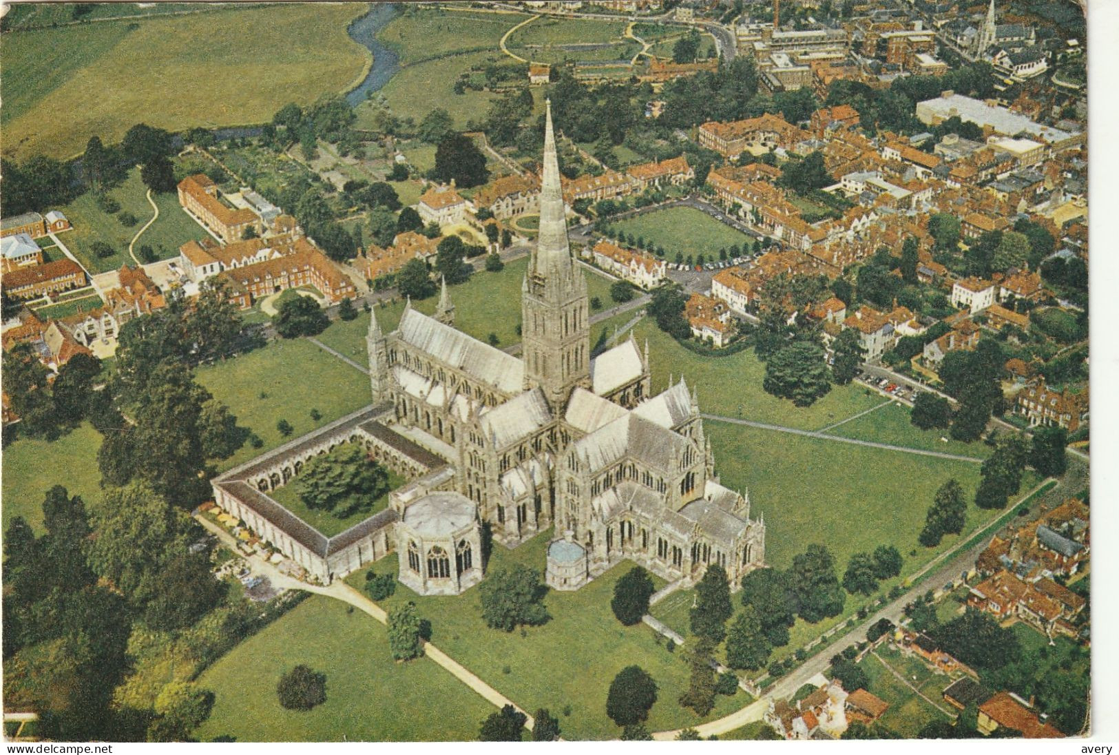 Salisbury Cathedral, England  From The Air Seen From The South-east Shows The Spire (404 Ft.) - Salisbury