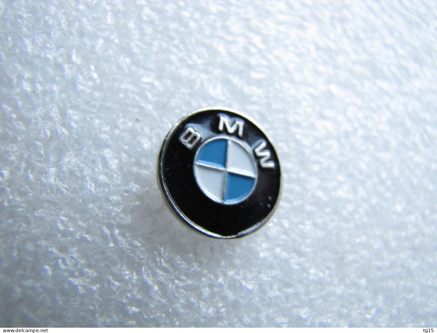 PIN'S    LOGO  BMW    Ø 15 Mm - BMW