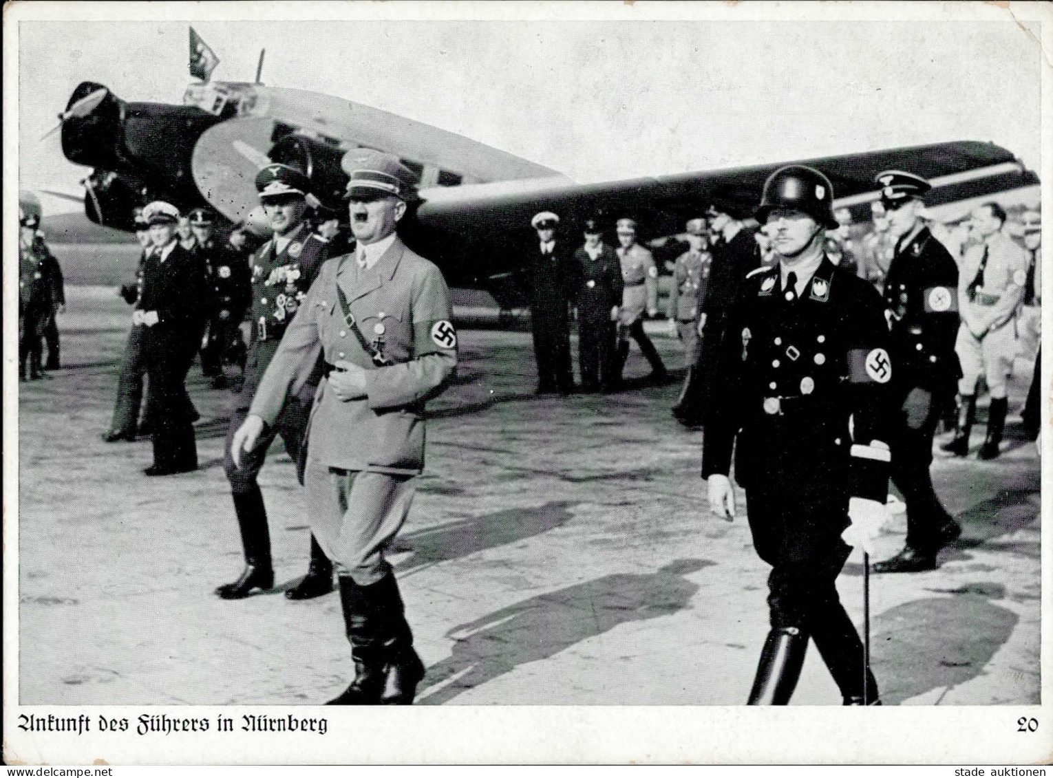 REICHSPARTEITAG NÜRNBERG 1937 WK II - Zerreiss 20 Ankunft Des Führers In Nürnberg Mit SS-HIMMLER S-o Ecke Gestoßen II - Guerra 1939-45