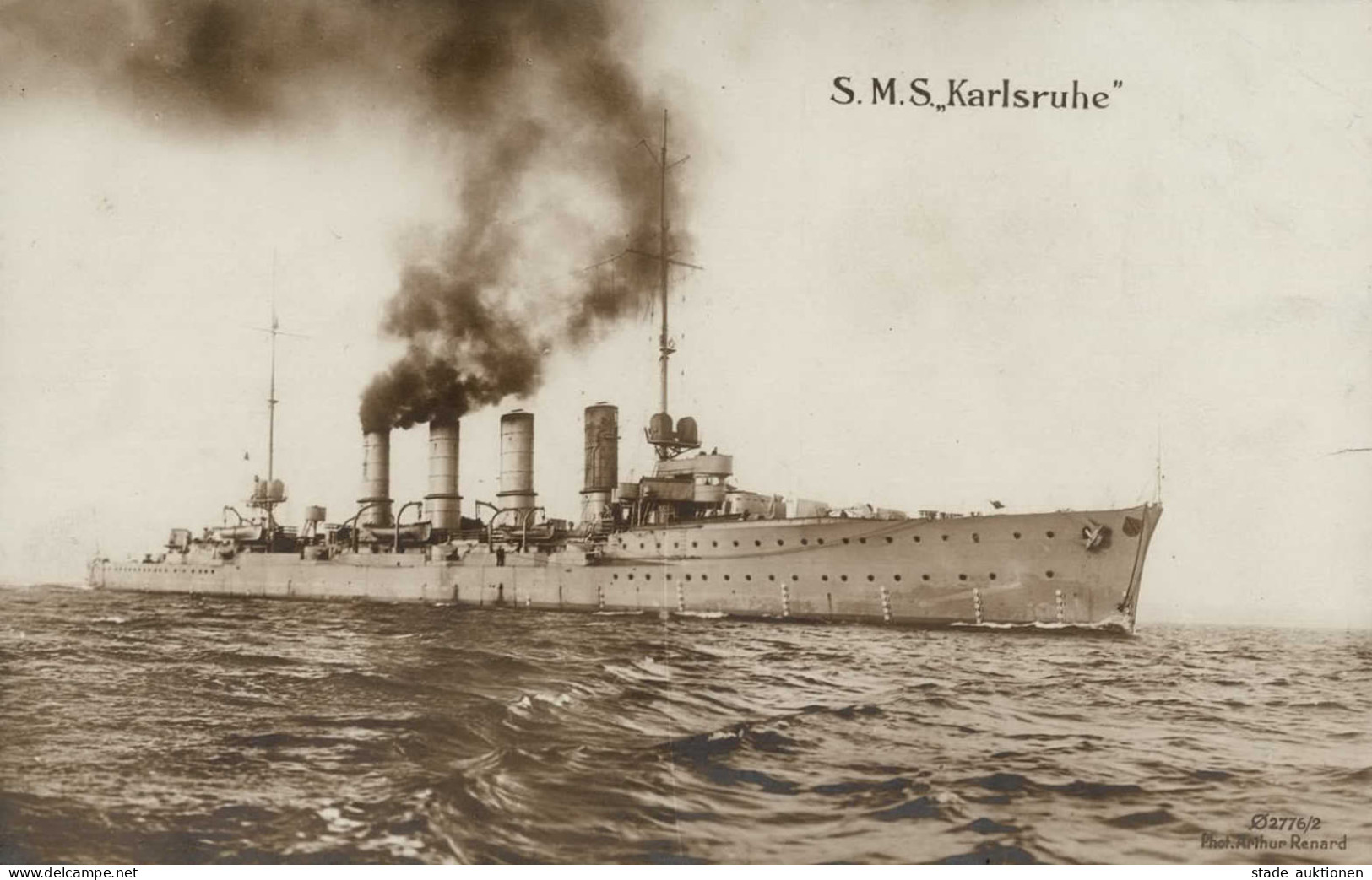 Schiff Kreuzer WK I Dampfer S.M.S. Karlsruhe Foto-AK I-II Bateaux Bateaux - War 1914-18