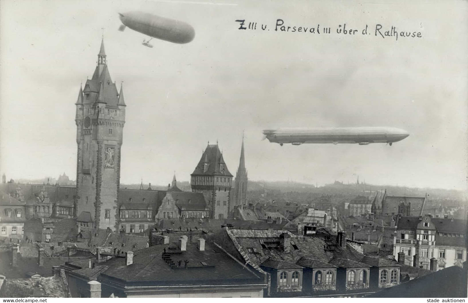 FRANKFURT/Main ILA 1909 - Foto-Ak ZEPPELIN Z III Und PARSEVAL über Dem Rathaus (gehört Zur ILA) I - Luchtschepen