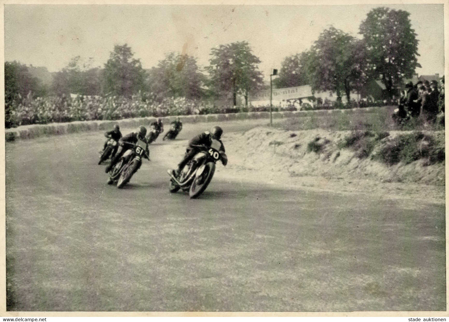 MOTORRAD - Jagd Der Mascinen In Der Stadtkurve Auf Dem Hockenheimer Ring I-II Chasse - Motos