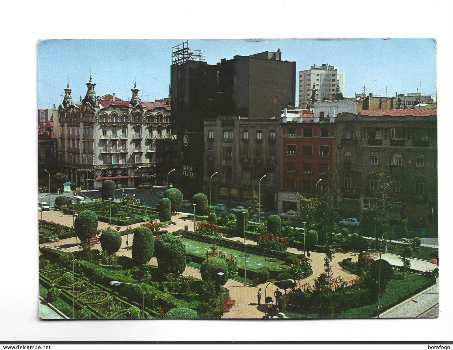 CPM   ALBACETE PLAZA DEL CAUDILLO En 1980! (voir Timbre ) - Albacete