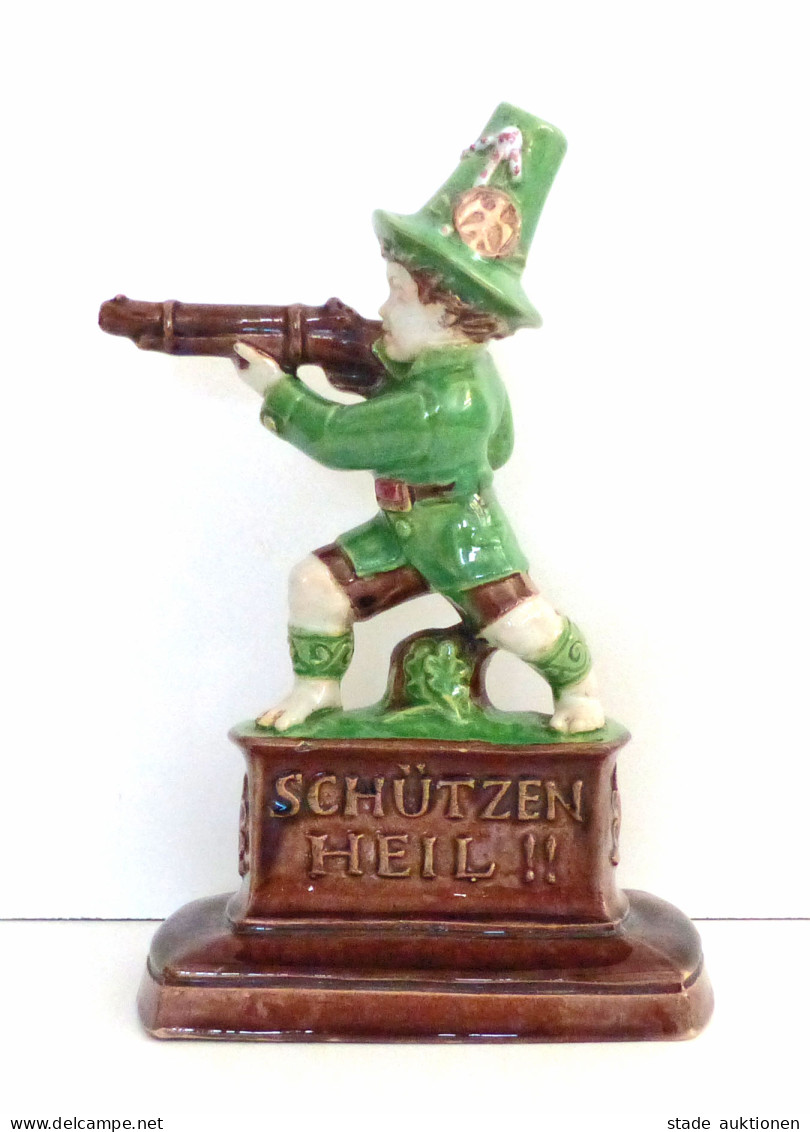 Porzellan-Figur Vom 18. Deutschen Bundesschiessen 1927 In München, Böllerschütze In Alter Tracht H=23cm I-II - Sonstige & Ohne Zuordnung