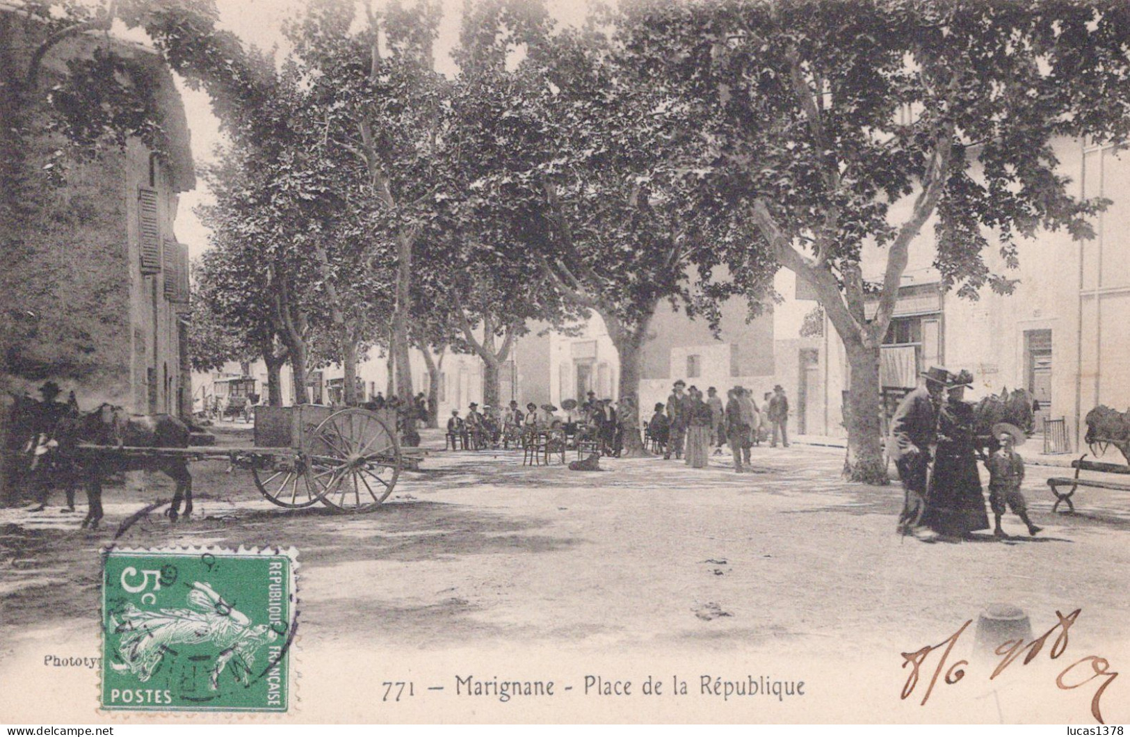 13 / MARIGNANE / PLACE DE LA REPUBLIQUE / LACOUR 771 - Marignane