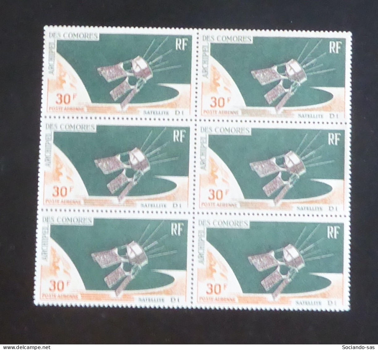 COMORES - 1966 - PA N°YT. 17 - Satellite - Bloc De 6 - Neuf Luxe ** / MNH - Airmail