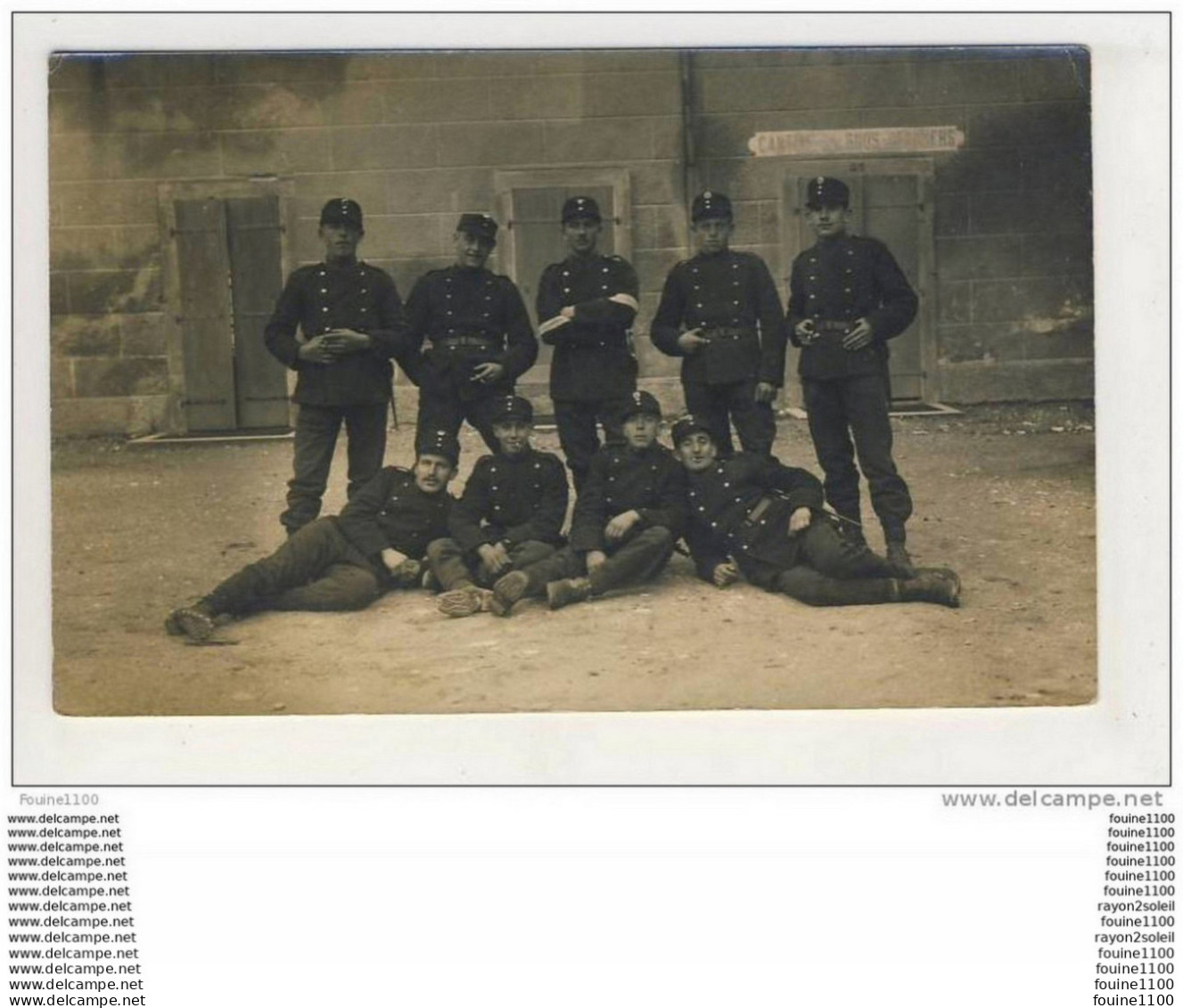 Carte Photo ( Rossi Vogt & Fils Grandson Vaud & Colombier Neuchtel )( Militaire Groupe Régiment )( Recto Verso ) - Colombier