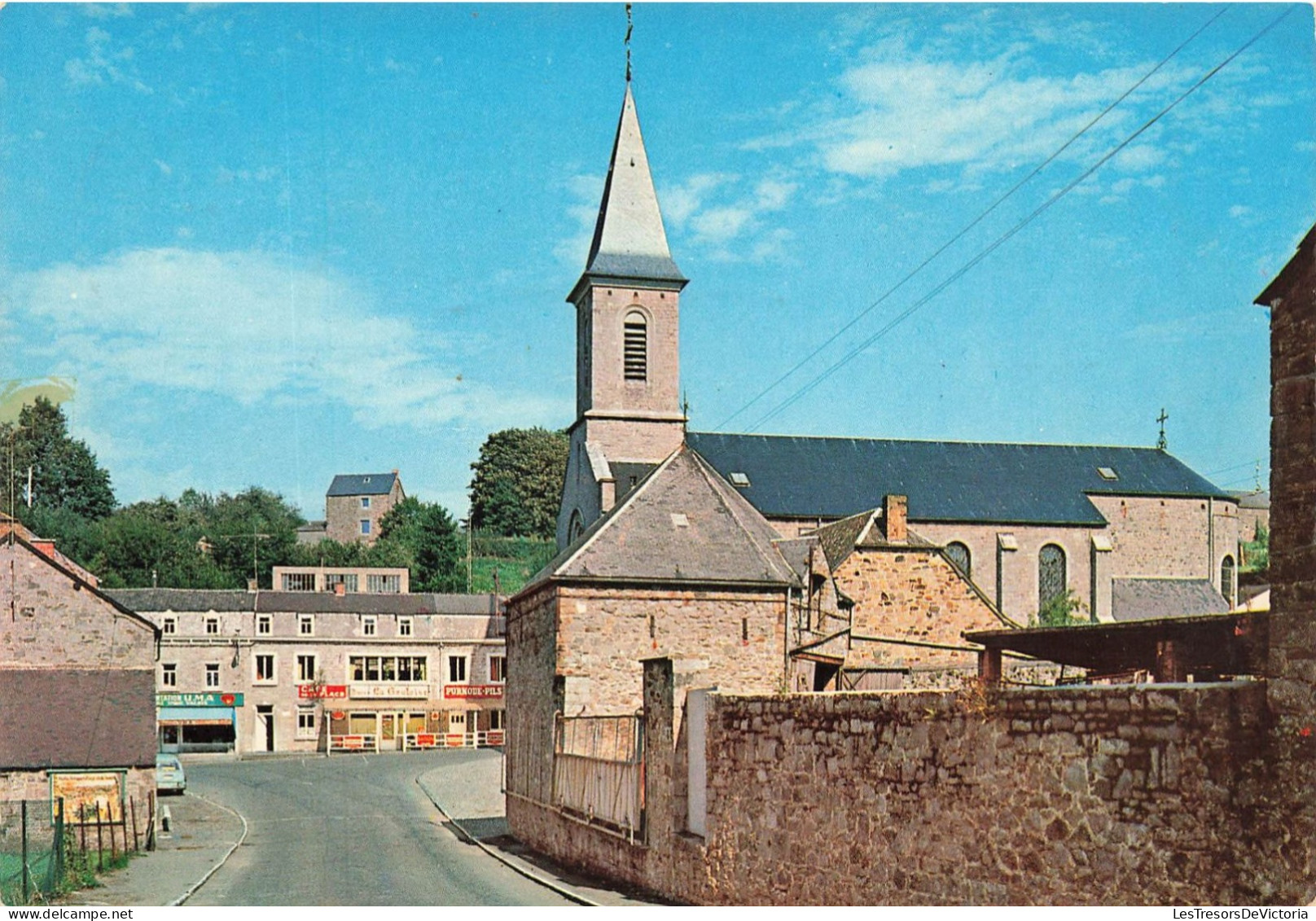 BELGIQUE - Purnode - Grand Place Et église - Carte Postale Récente - Yvoir