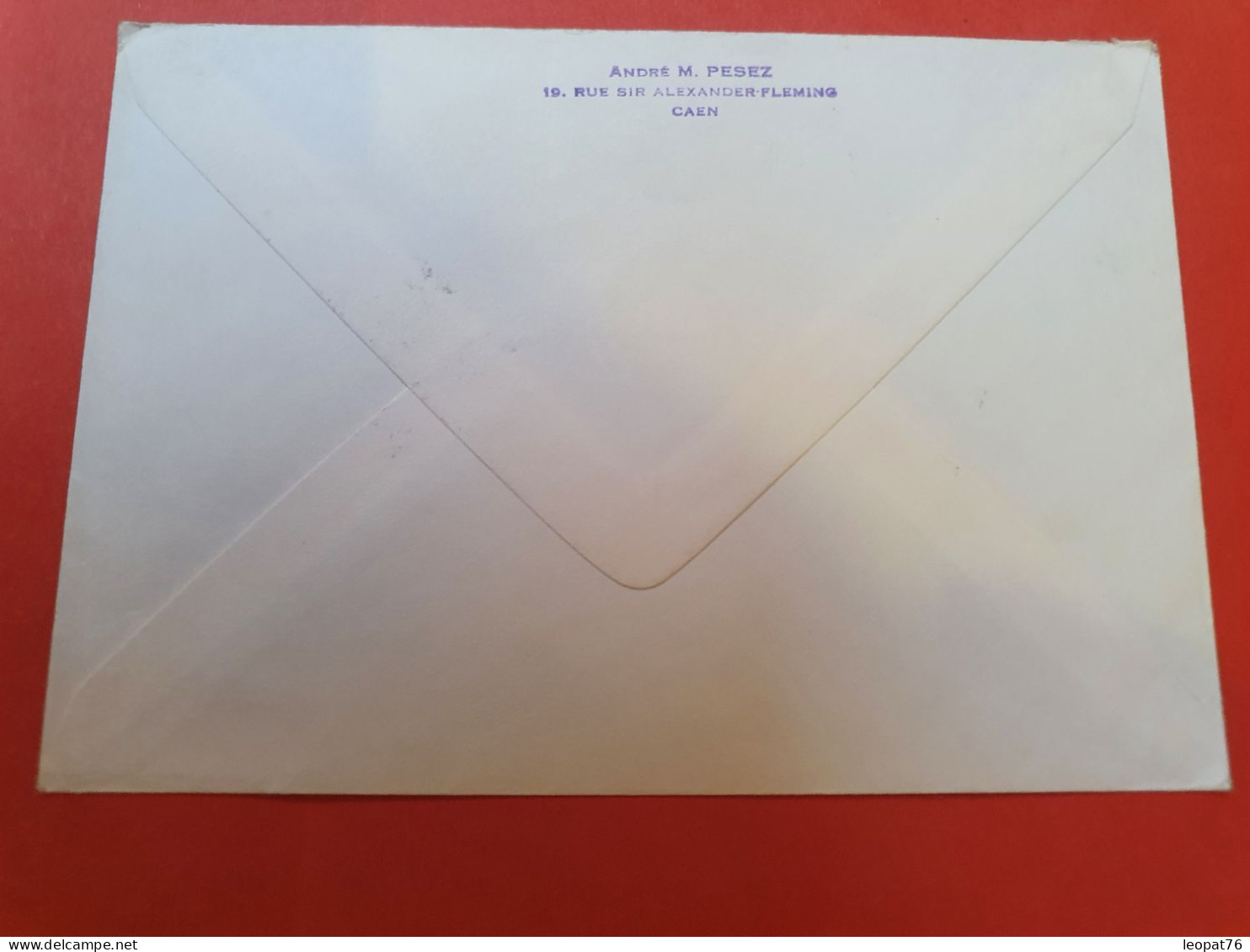 Nouvelle Hébrides - Enveloppe De Vila Pour La France En 1978 - D 191 - Lettres & Documents