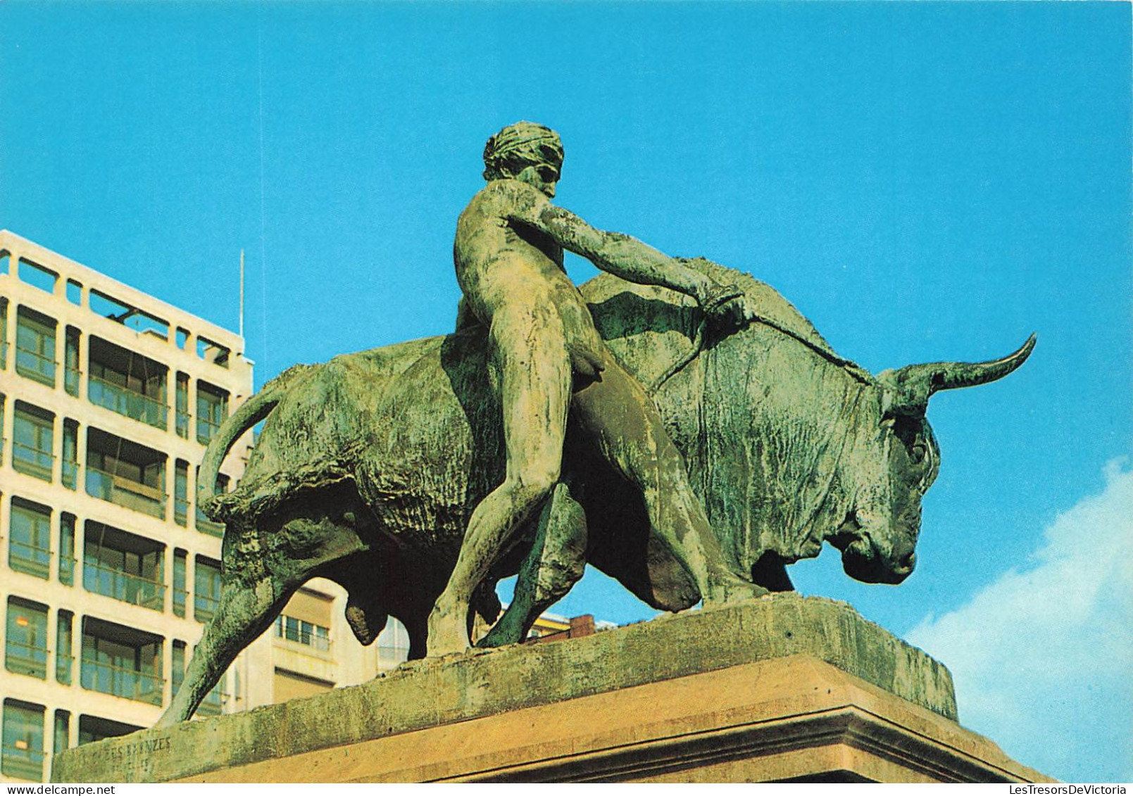 BELGIQUE - Liège - Taureau Sc. Mignon - Carte Postale Récente - Liège