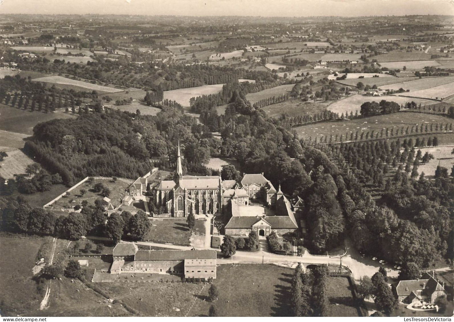 BELGIQUE - Charneux - Vue Aérienne De L'Abbaye Notre-Dame Du Val-Dieu - Carte Postale - Verviers