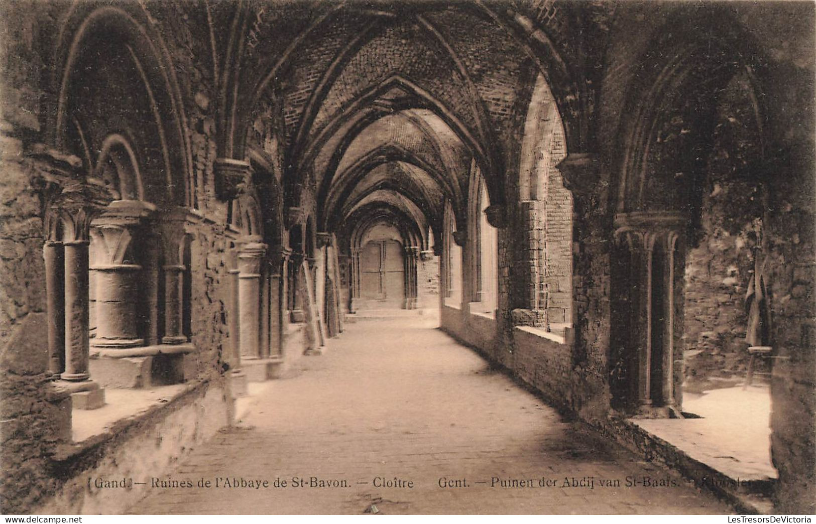 BELGIQUE - Gand - Cloître Dans Les Ruines De L'Abbaye De Saint Bavon  - Carte Postale Ancienne - Gent