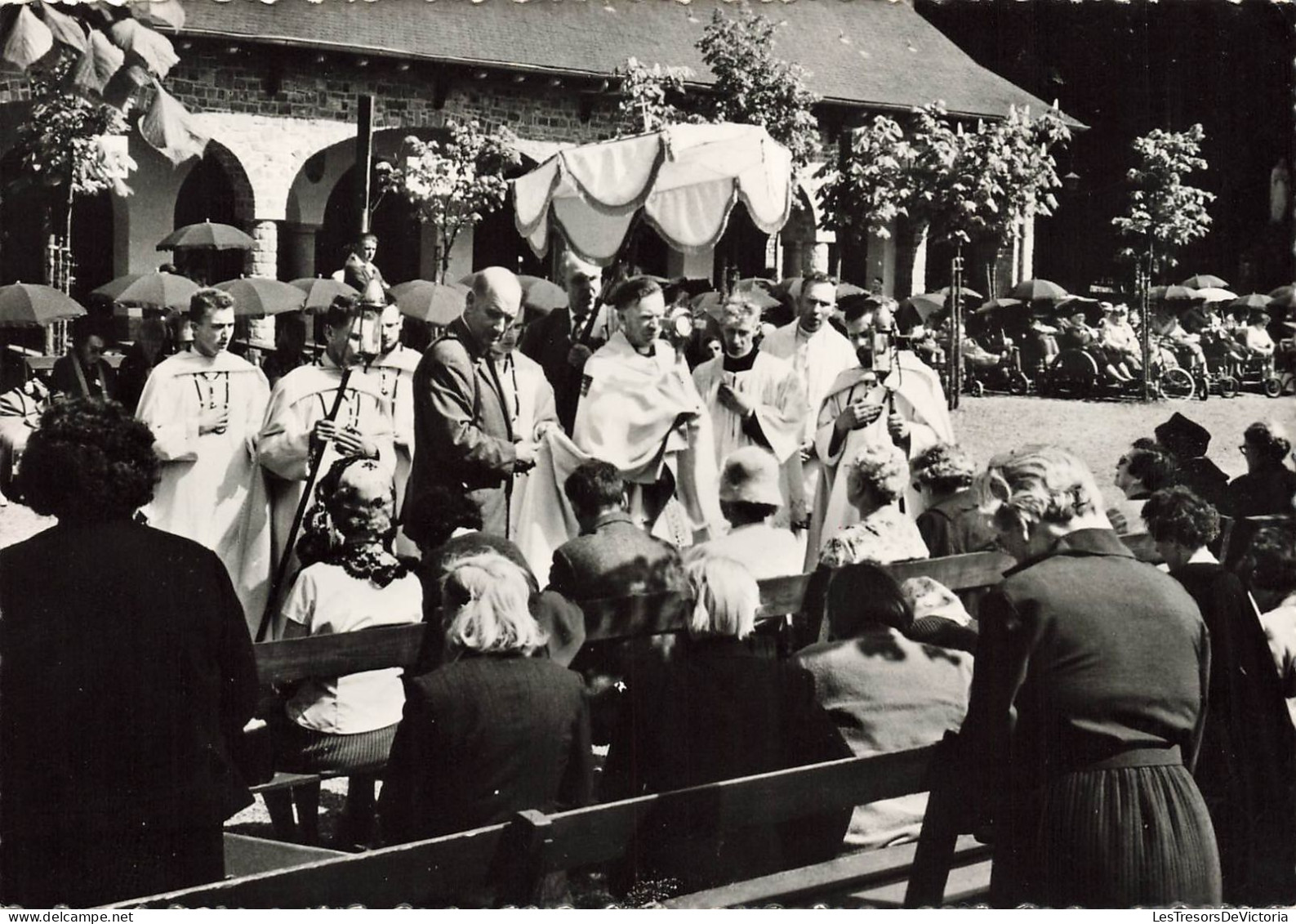 BELGIQUE - Notre-Dame De Banneux - Bénédiction Des Malades - Carte Postale - Sprimont