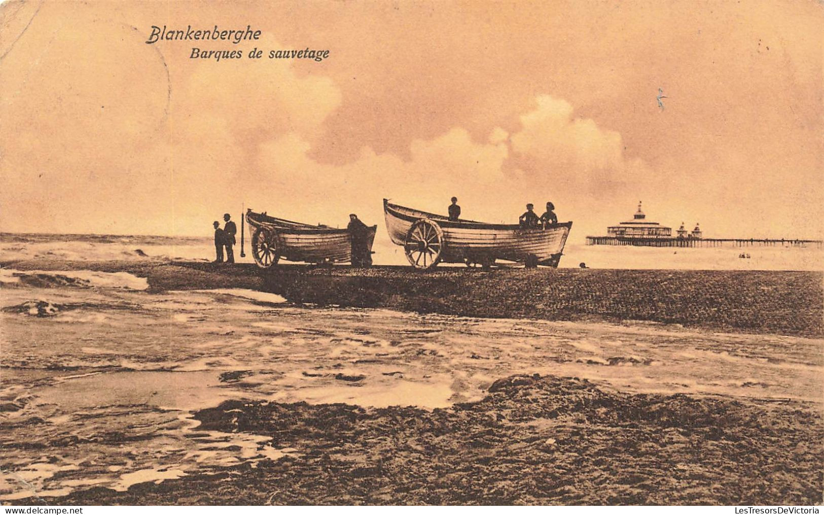BELGIQUE - Blankenberge - Barques De Sauvetage - Carte Postale Ancienne - Blankenberge