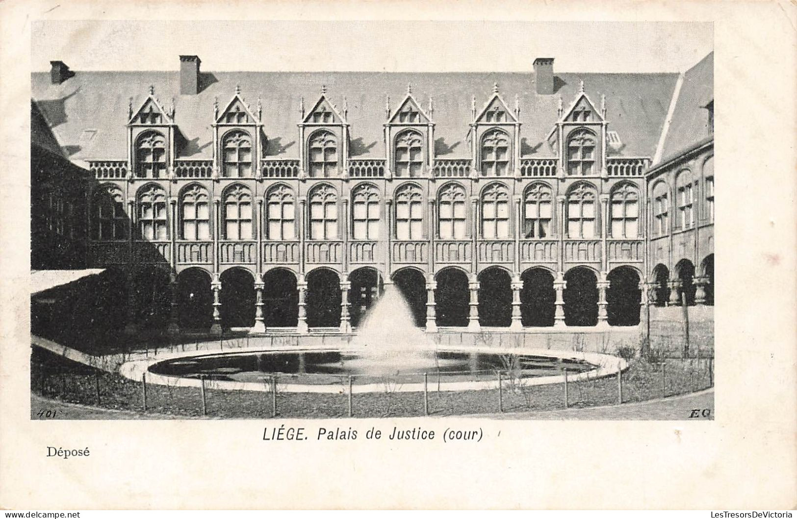 BELGIQUE - Liège - Palais De Justice (cour) - Fontaine - Dos Non Divisé - Carte Postale Ancienne - Liège