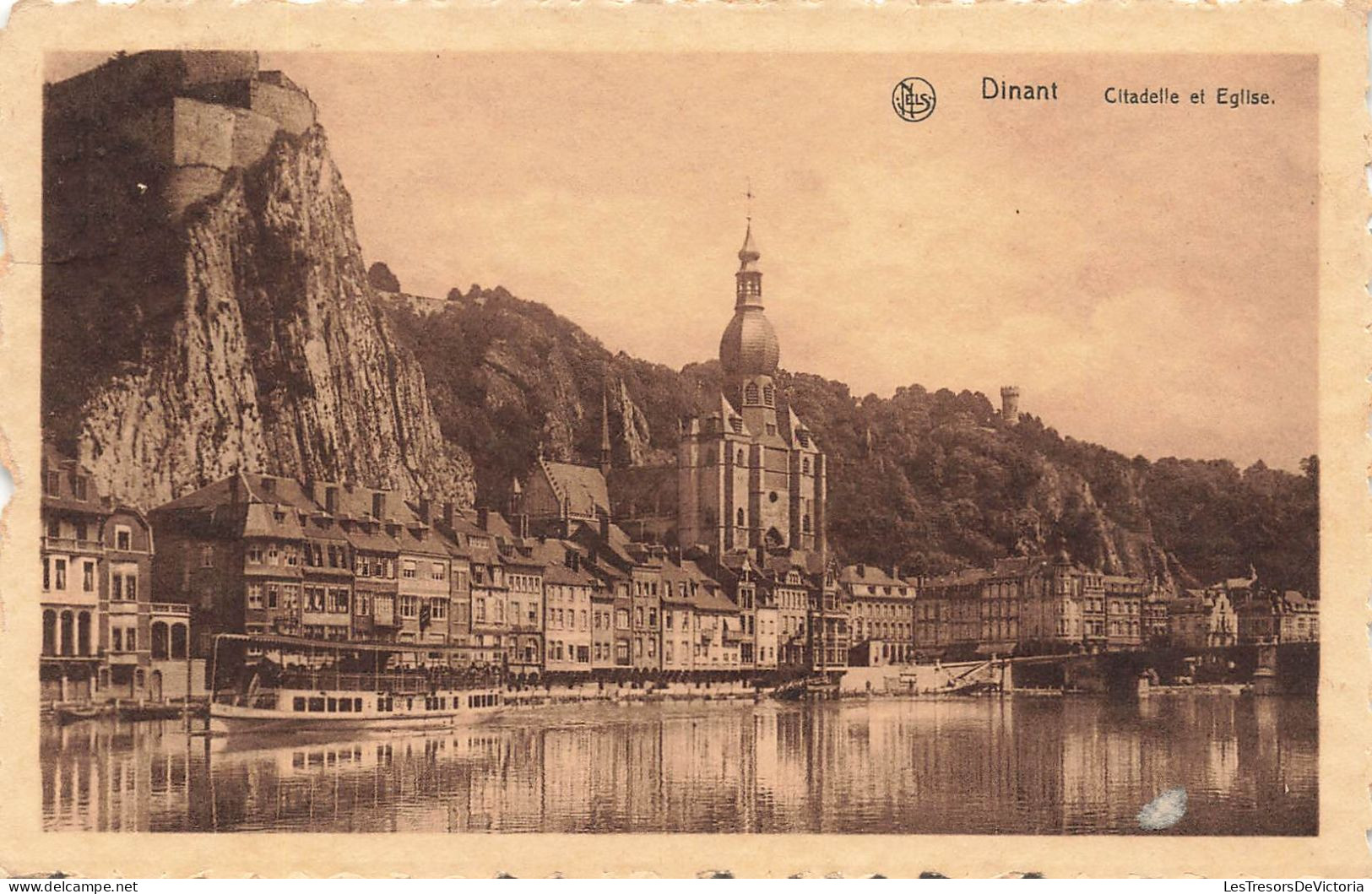 BELGIQUE - Dinant - Citadelle Et église - Carte Postale Ancienne - Dinant