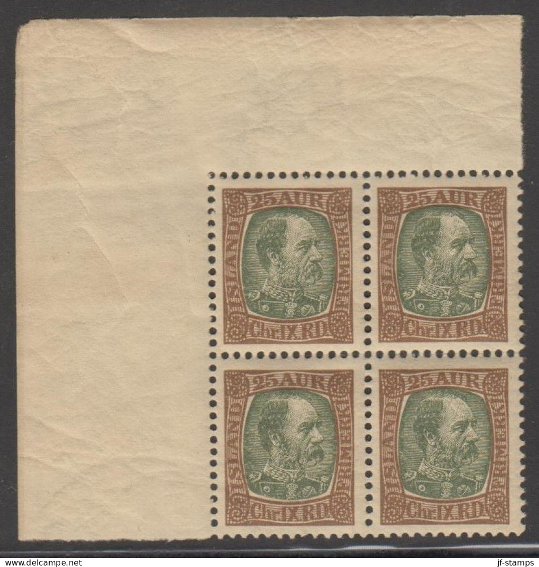 1912. ISLAND. 25 AUR CHRISTIAN XI Beautiful Centered 4-block With Upper Left Corner Margin. Lo... (Michel 42) - JF539457 - Neufs