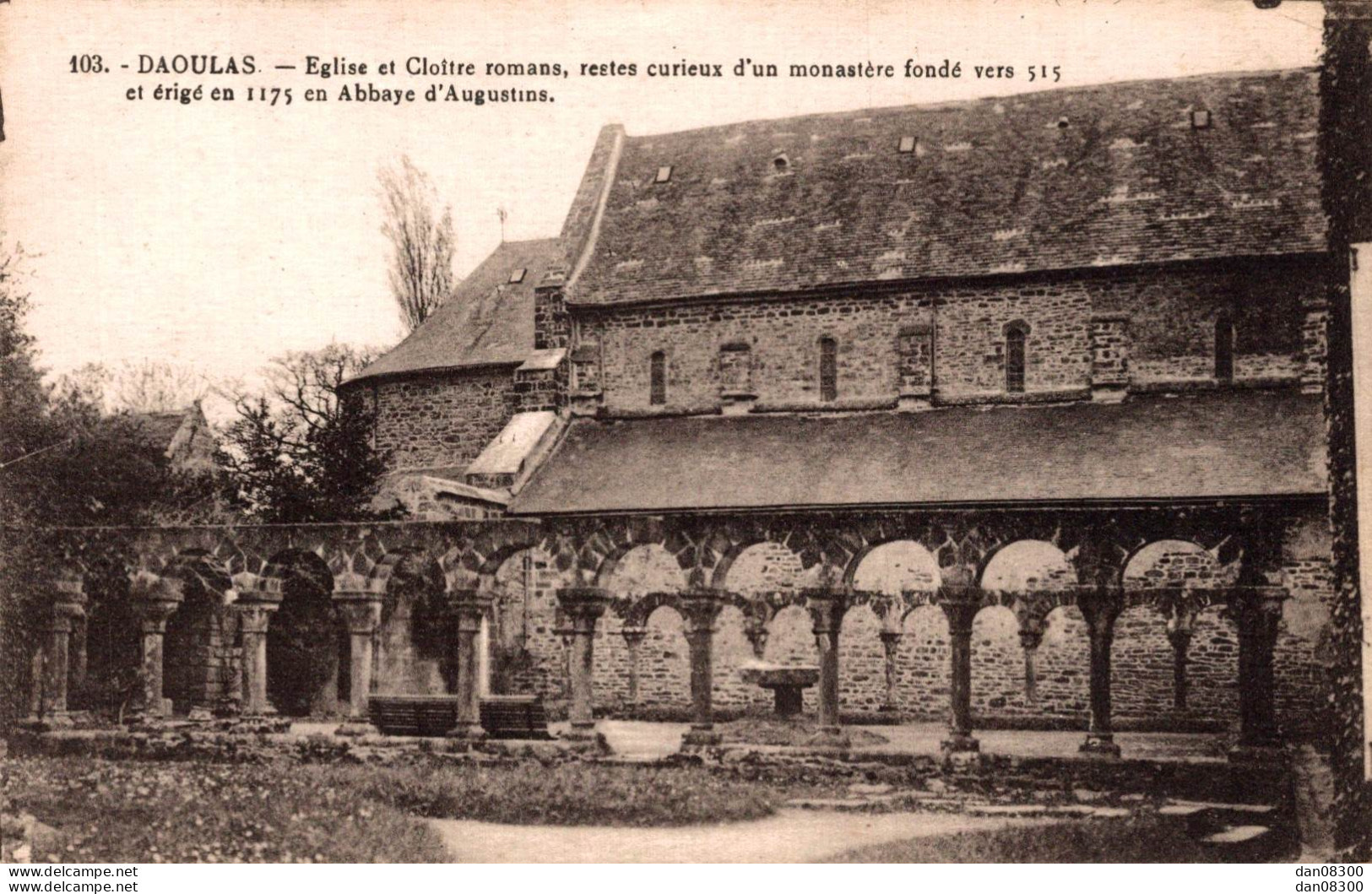 29 DAOULAS EGLISE ET CLOITRE - Daoulas