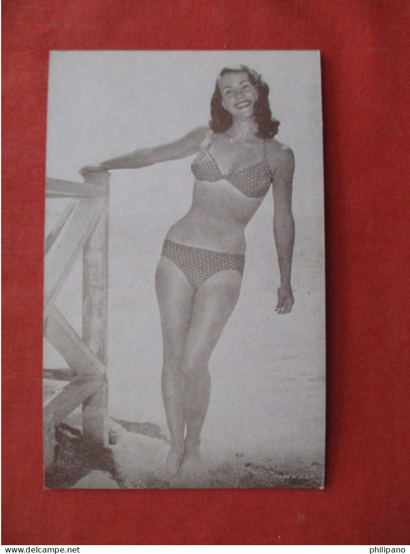 Female Bathing Suit.      Ref 6274 - Pin-Ups