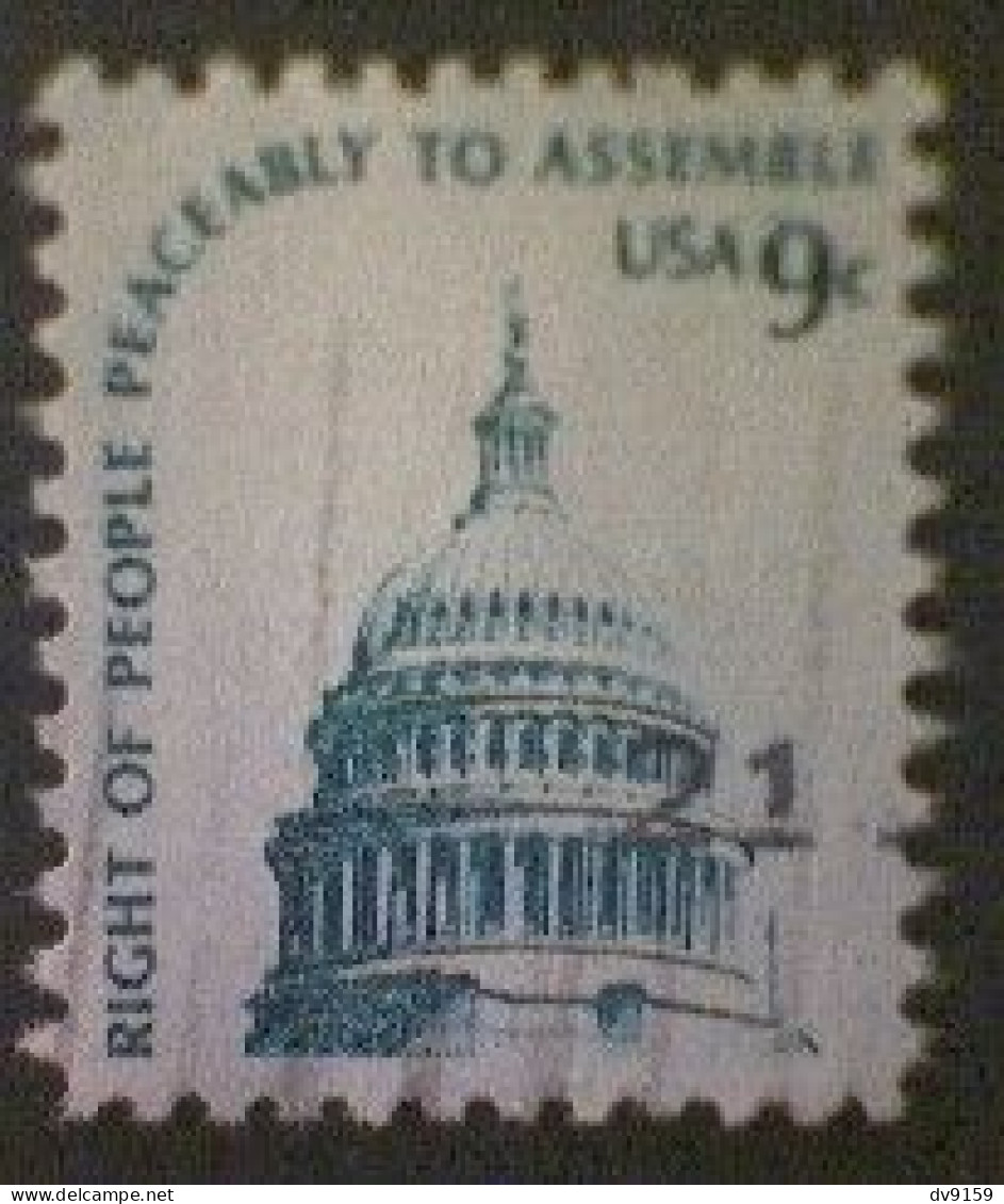 United States, Scott #1591, Used(o), 1975, Capitol Dome, 9¢, Slate Green On Gray Paper - Usados