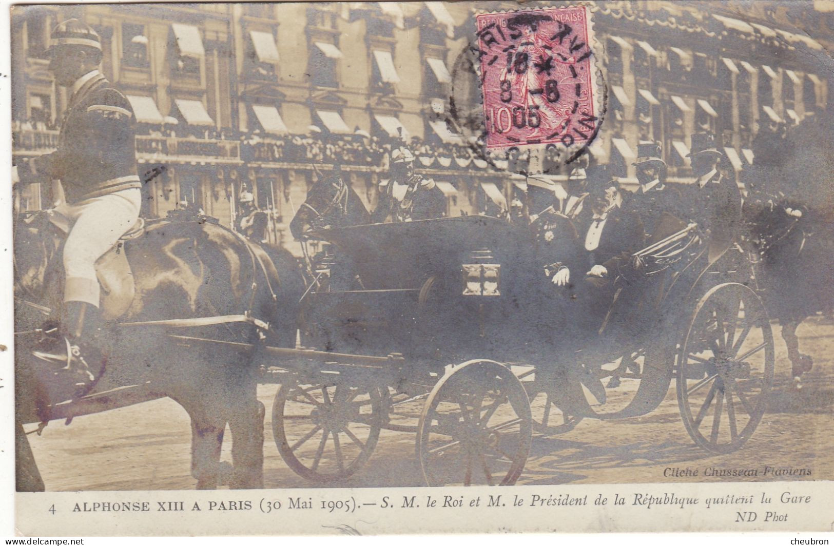 EVENEMENTS. PARIS. VISITE DES.M.ALPHONSE XIII LE 30 MAI 1905. LE ROI ET M.LE PRESIDENT DE LA REPUBLIQUE QUITTENT LA GARE - Empfänge