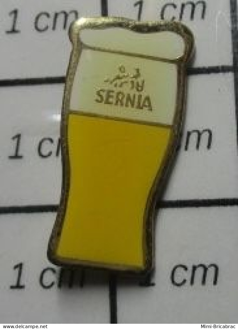 816A Pin's Pins / Beau Et Rare / BIERES / VERRE DE BIERE SERNIA - Birra