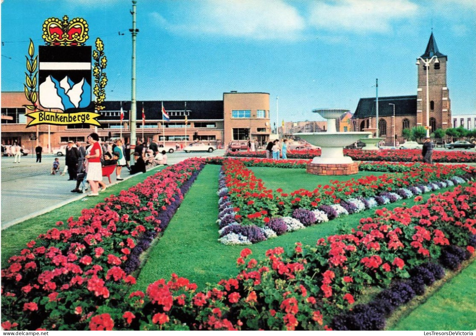 BELGIQUE - Blankenberge - La Station - L'église Et L'hôtel De Ville - Carte Postale - Blankenberge