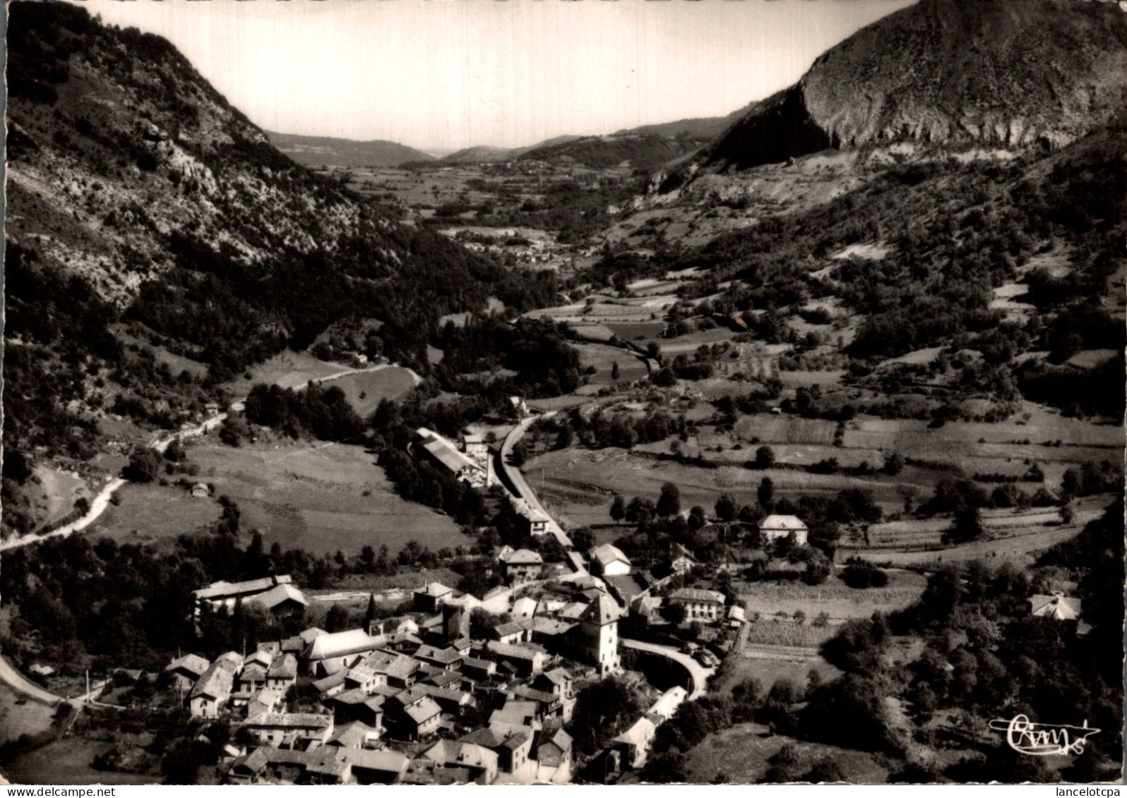 65 - MAULEON BAROUSSE / VUE PANORAMIQUE DU VILLAGE ET DE LA VALLEE - Mauleon Barousse