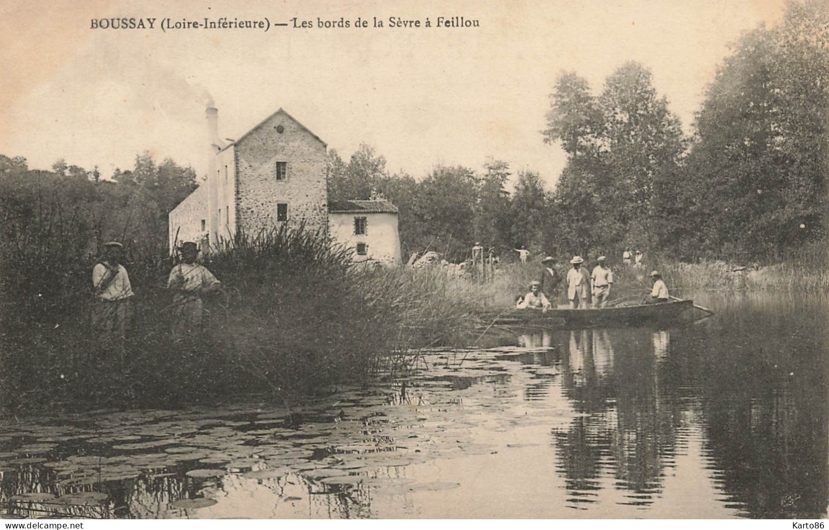 Boussay * 1907 * Un Coin Du Village , Les Bords De La Sèvre à Feillou * Moulin Minoterie ? * Enfants Villageois Barque - Boussay