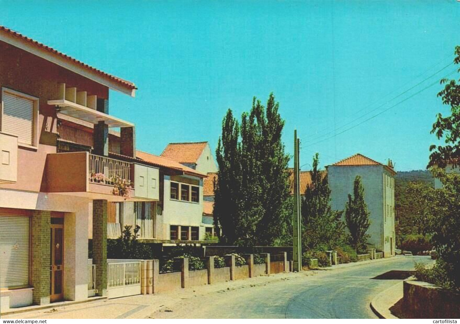 MINDE,Santarém - Rua Da Escola  ( 2 Scans ) - Santarem