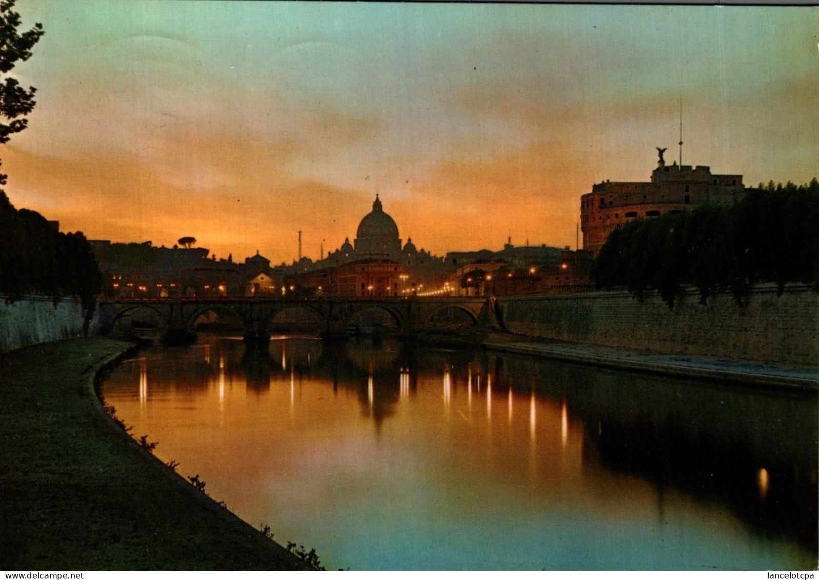 ROMA - CASTEL S. ANGELO (avec PHILATELIE VATICAN) - Vatican