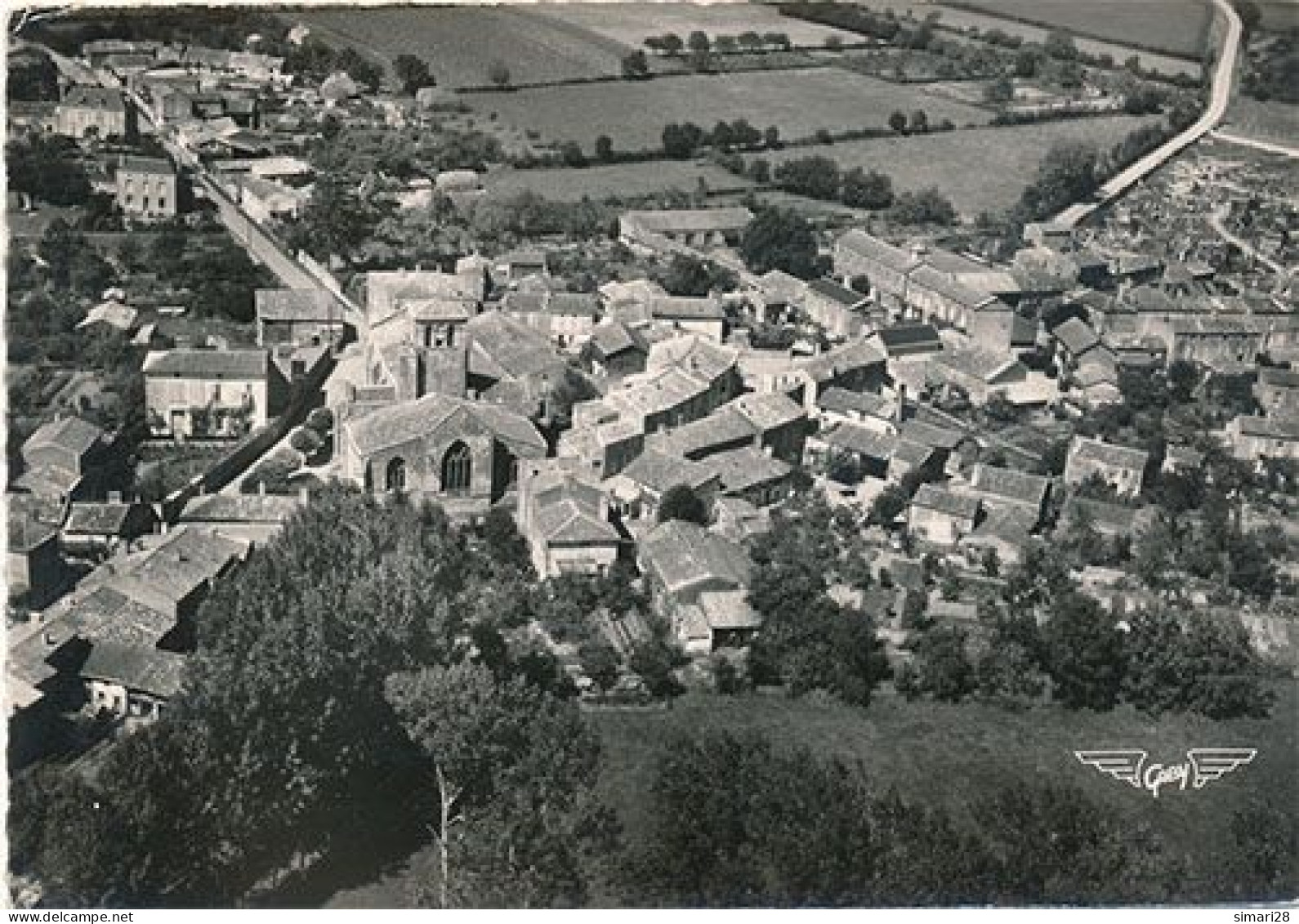 COULONGES SUR L'AUTIZE - N° 4 - VUE D'ENSEMBLE (C P M) - Coulonges-sur-l'Autize