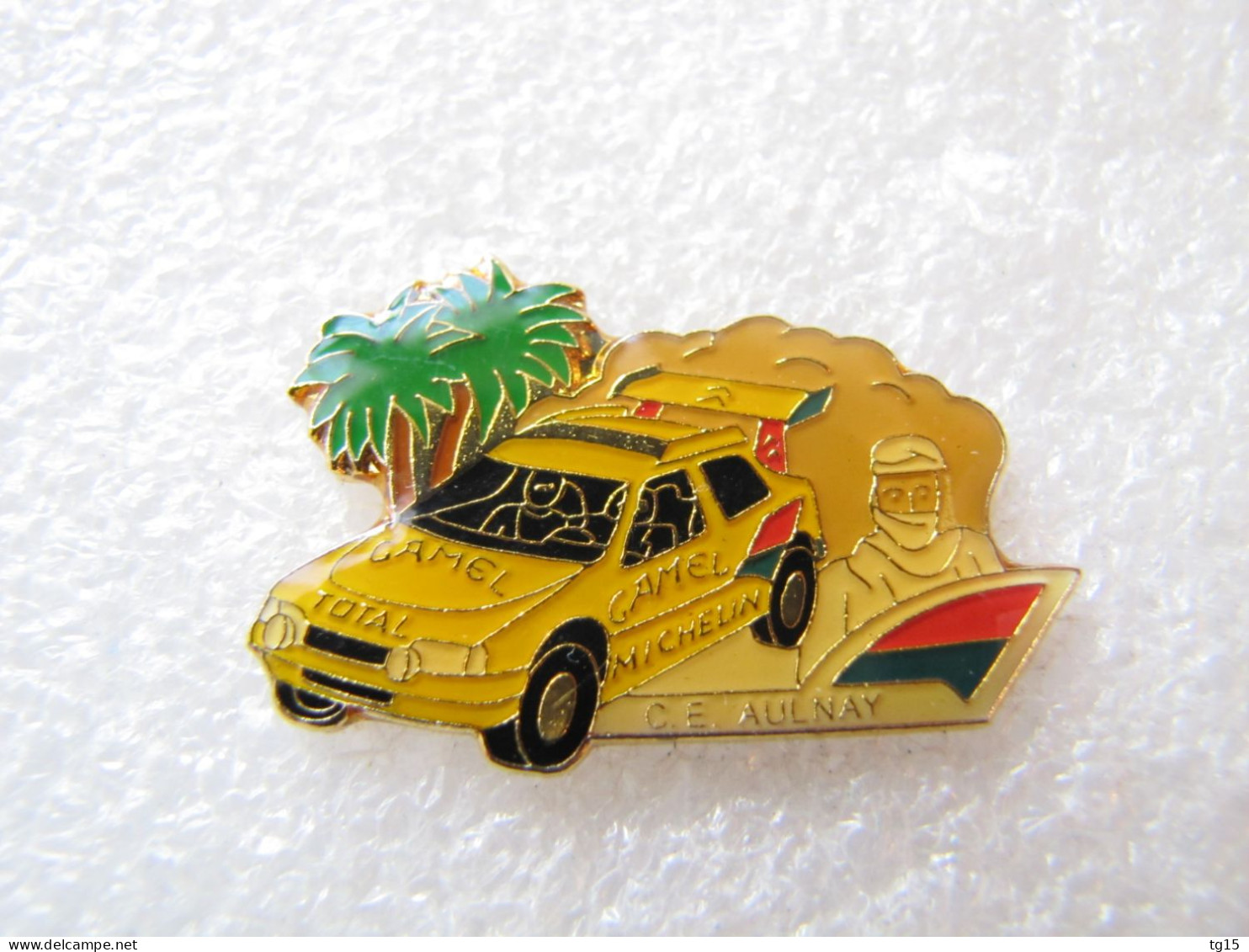 PIN'S    CITROËN  ZX  RALLYE RAID  CAMEL   C. E. AULNAY   Epoxy - Citroën