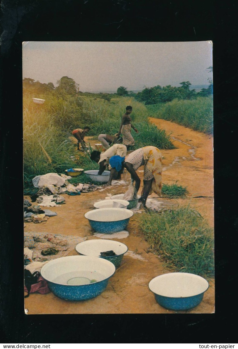 CPSM -Afrique Bénin - Région De Come Lavandières - Photo Hazoumé - Benin