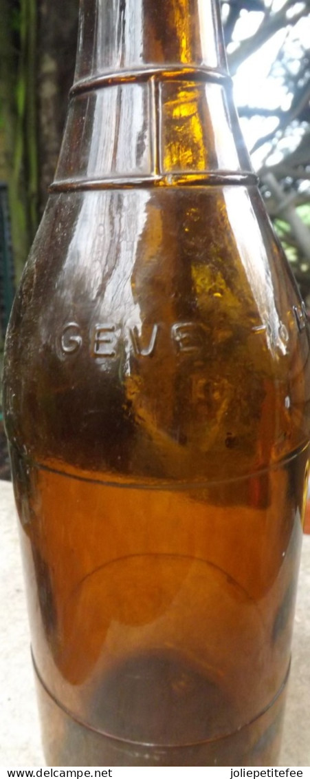 Ancienne Bouteille De Bière 75CL  " GEVE - BRAINE L'ALLEUD " . Inscription Fond De Bouteille CB2  1952  3/4L  5130 - Cerveza