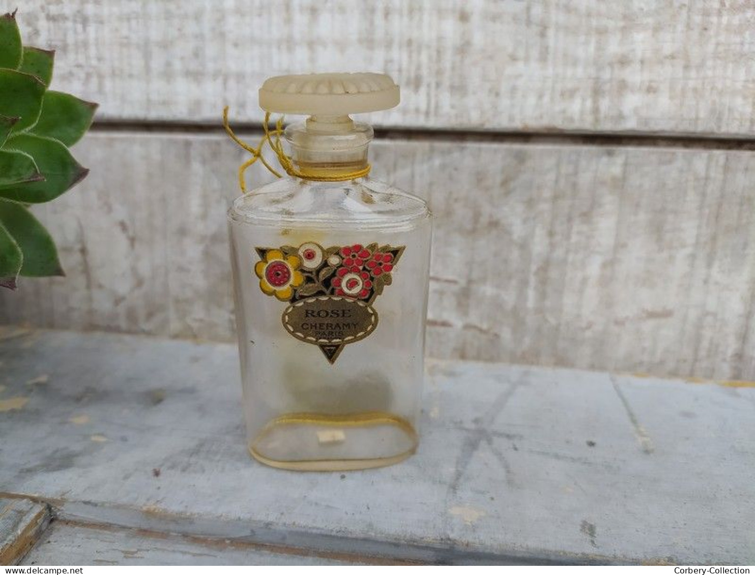 Ancien Flacon De Parfum Rose Cheramy Paris Art Déco - Bottles (empty)