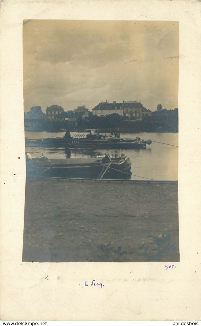 YVELINES  LE PECQ ( Carte Photo) Peniches - Le Pecq