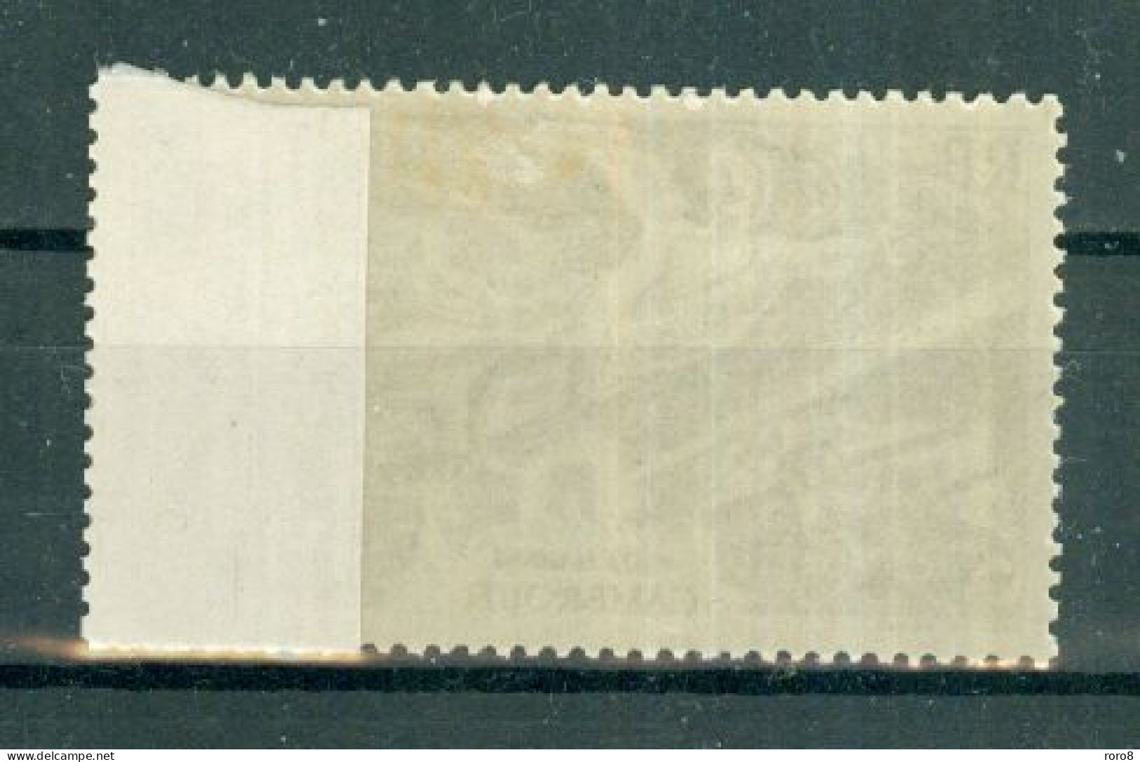 CAMEROUN - P.A. N°31* MNH Trace De Charnière SCAN DU VERSO - Anniversaire De La Victoire. - Airmail
