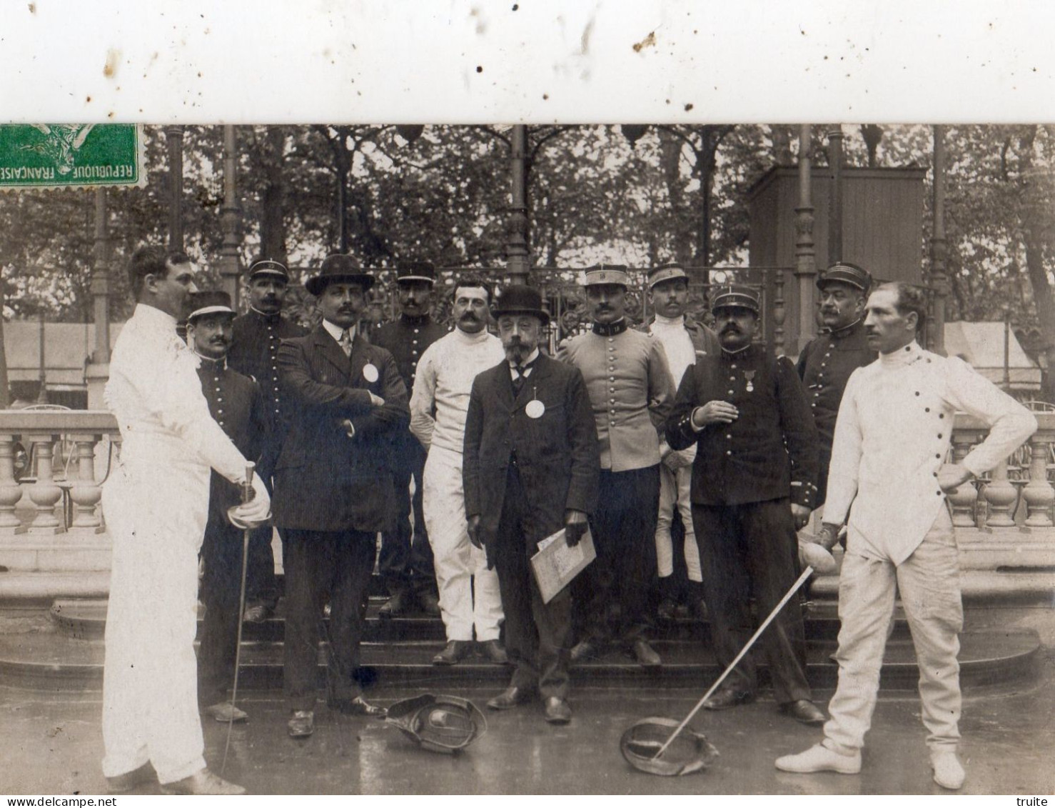 PARIS UNE PARTIE D'ESCRIME ( CARTE PHOTO ) - Ohne Zuordnung