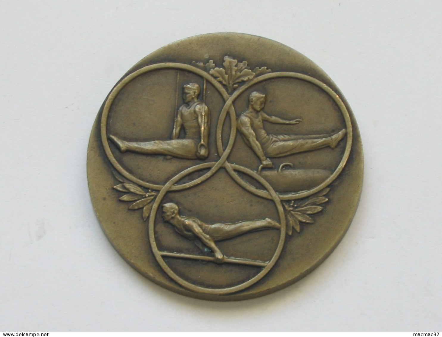 Médaille De Gymnastique  *** EN ACHAT IMMEDIAT *** - Gymnastique