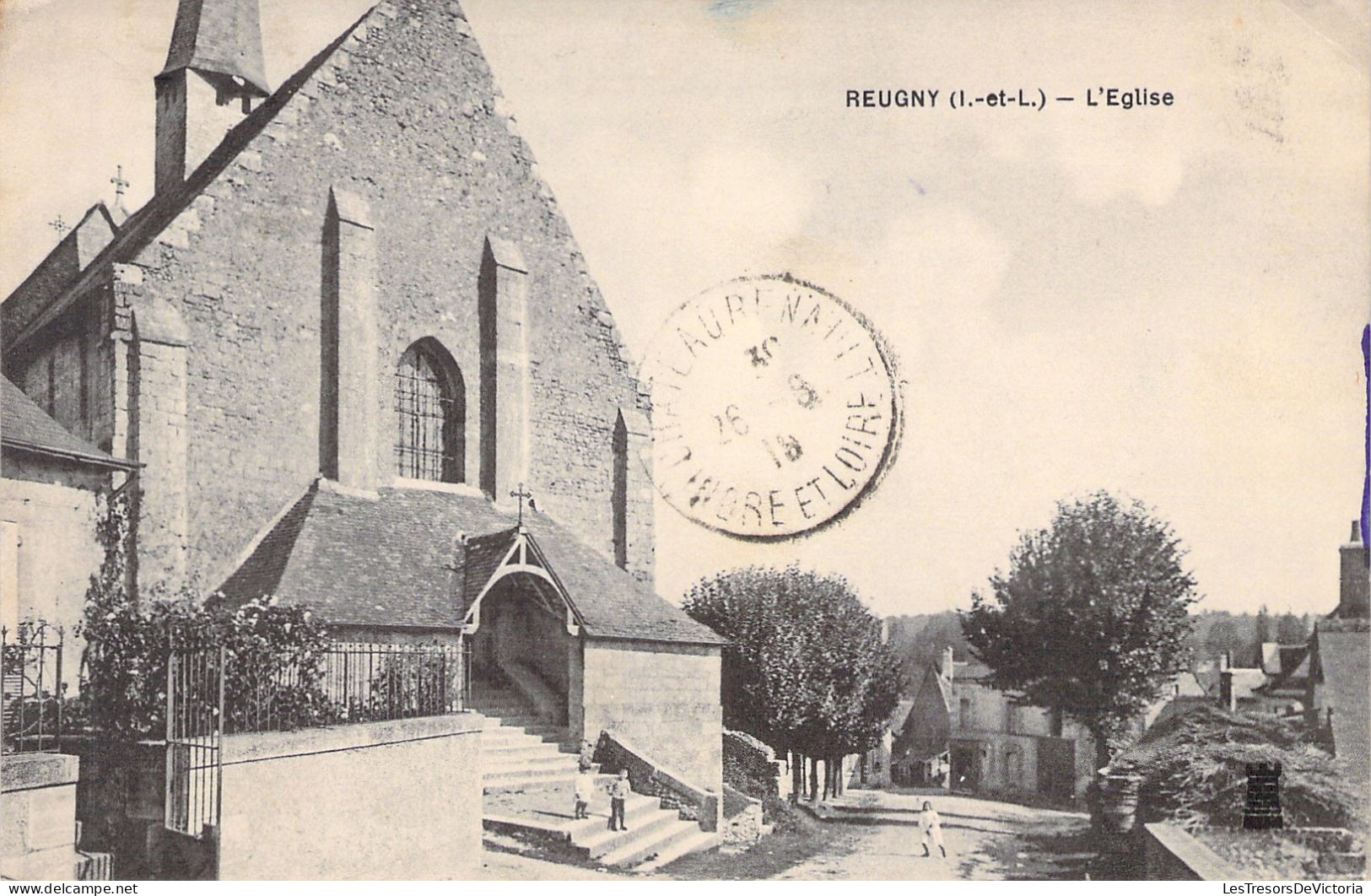 FRANCE - Reugny - L'eglise - Animé - Carte Postale Ancienne - Reugny